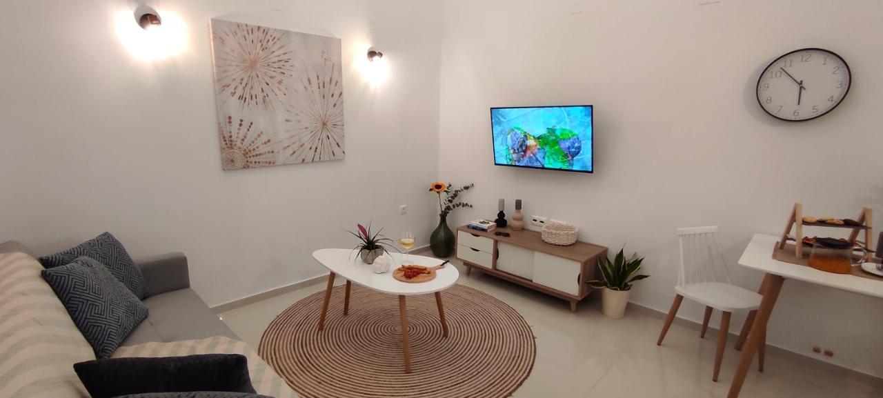 Ezith Luxury Apartments Iraklion Buitenkant foto