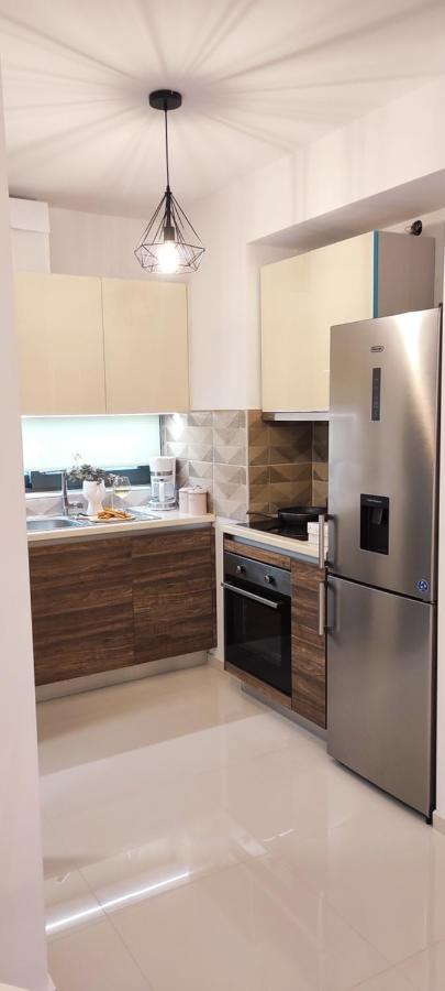 Ezith Luxury Apartments Iraklion Buitenkant foto