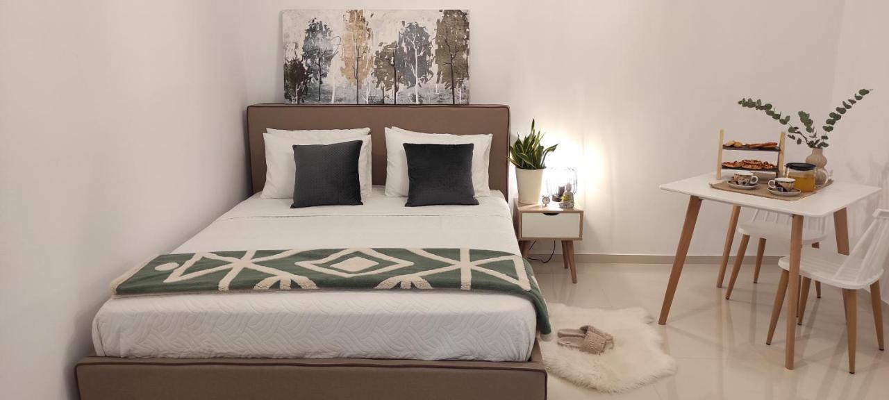 Ezith Luxury Apartments Iraklion Buitenkant foto