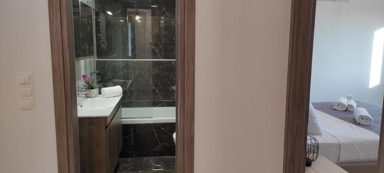 Ezith Luxury Apartments Iraklion Buitenkant foto