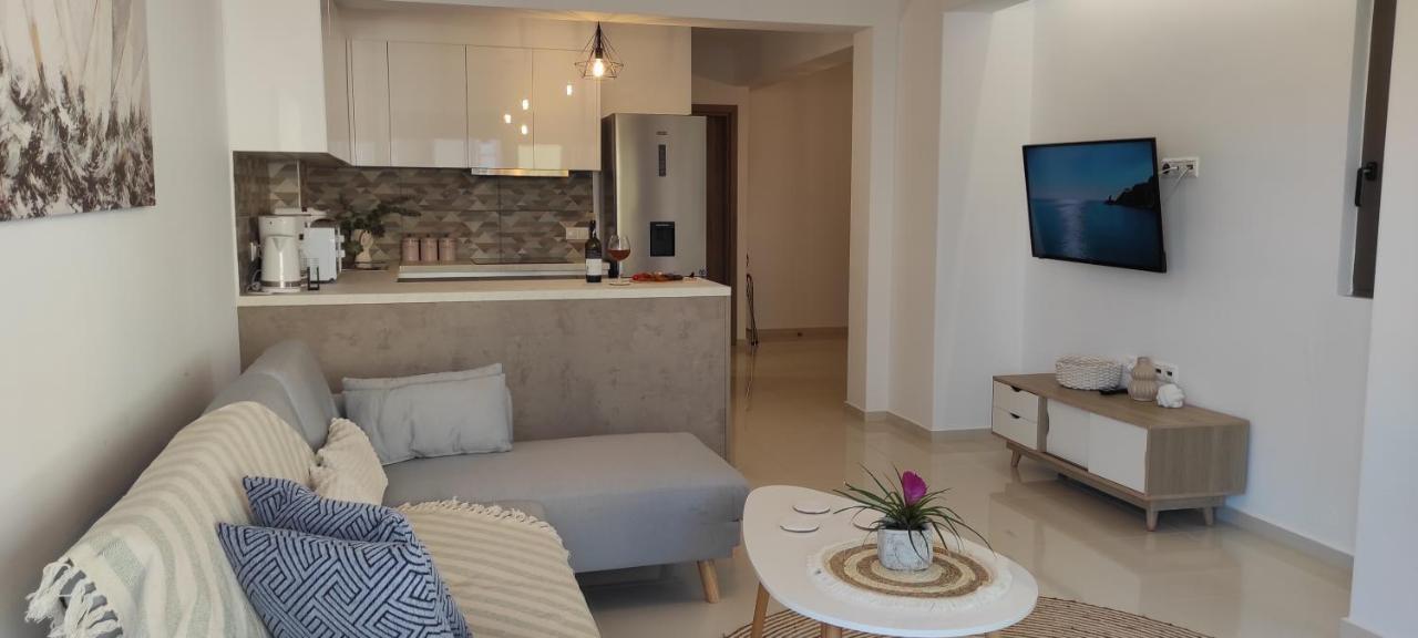 Ezith Luxury Apartments Iraklion Buitenkant foto